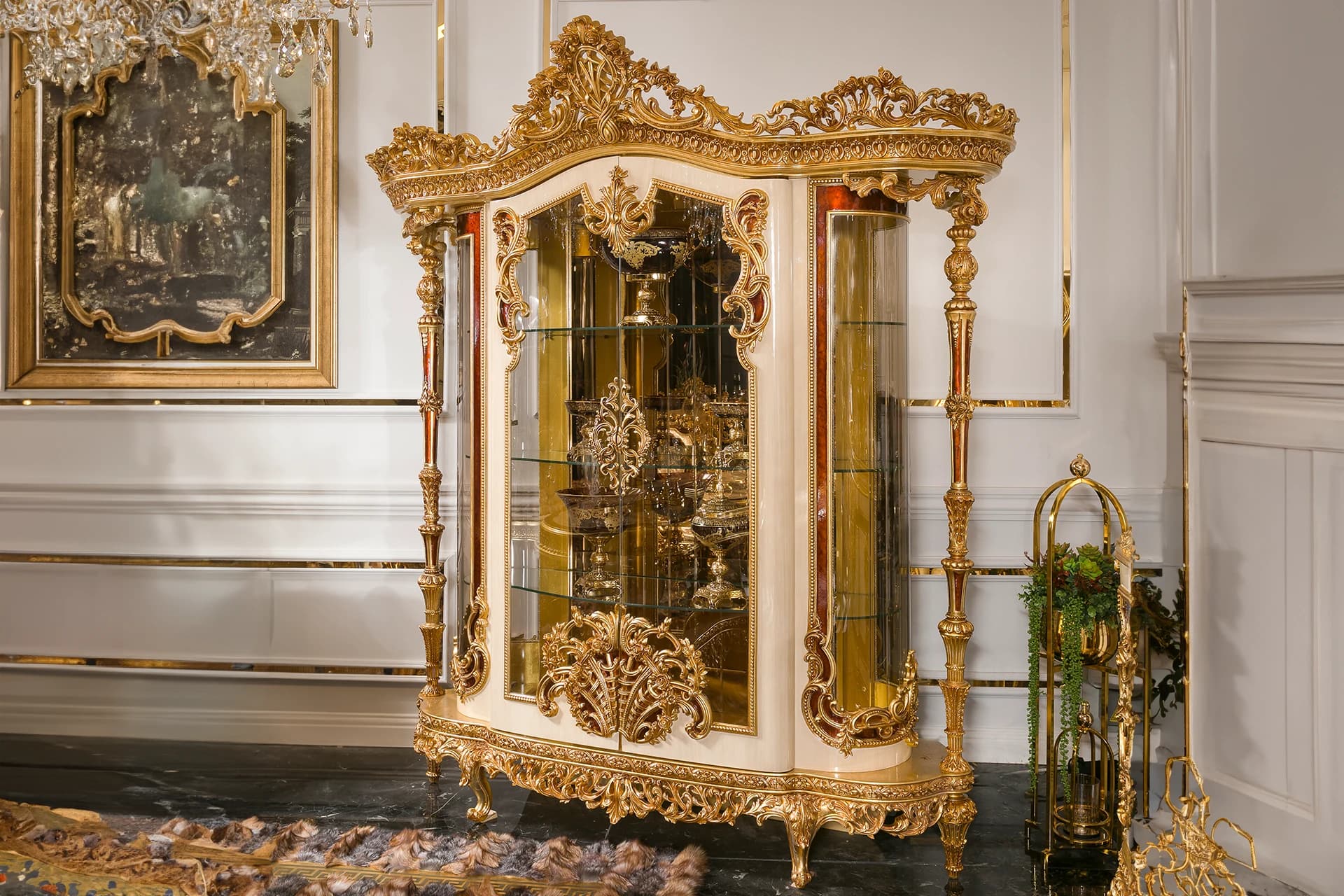 Kral Dining Room Cabinet